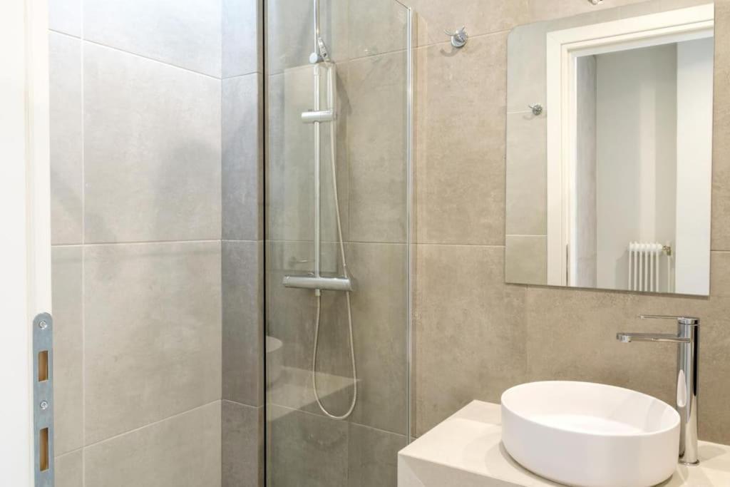 Modern Pangrati Flat! Apartment Athena Bagian luar foto