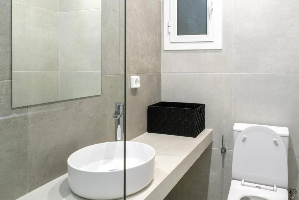 Modern Pangrati Flat! Apartment Athena Bagian luar foto